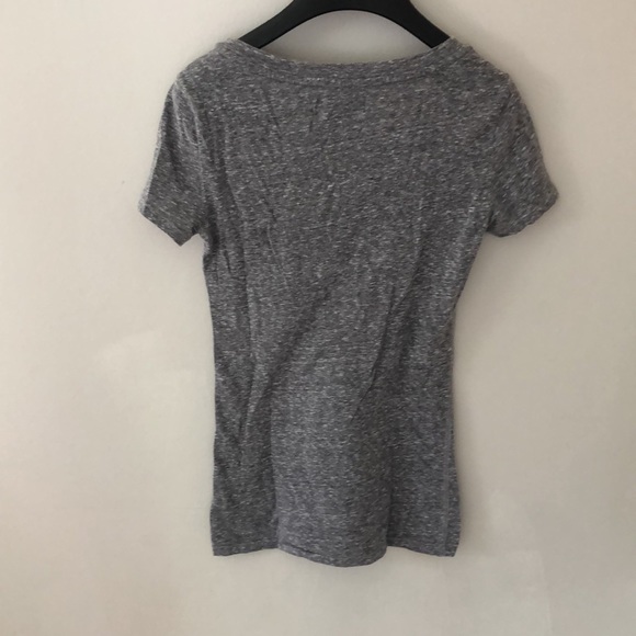 American Eagle shirt - Picture 2 of 3